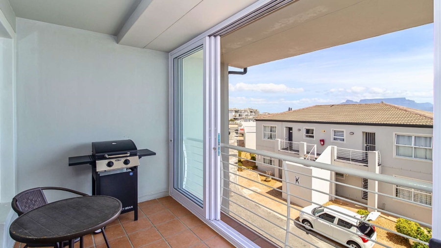 2 Bedroom Property for Sale in Big Bay Western Cape